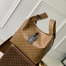 LV Shopping Bags